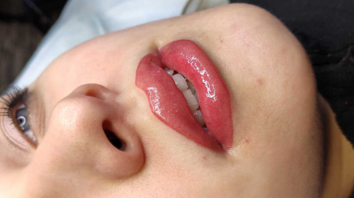 Татуаж губ Николаев 59